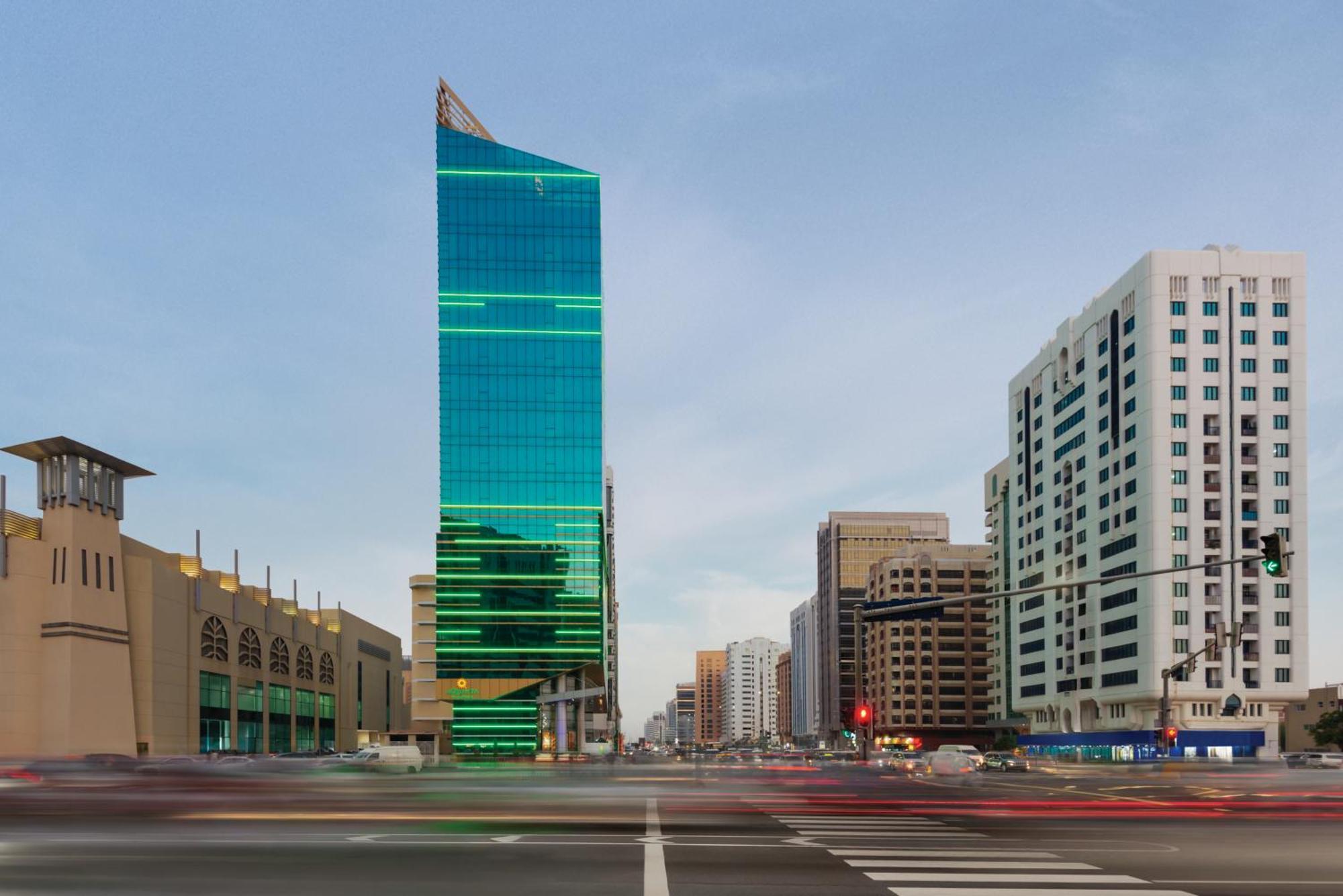 La Quinta By Wyndham Abu Dhabi Al Wahda Hotell Eksteriør bilde